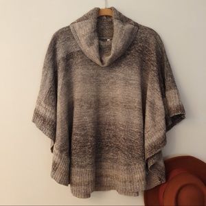Leo and Nicole Gray Poncho Sweater